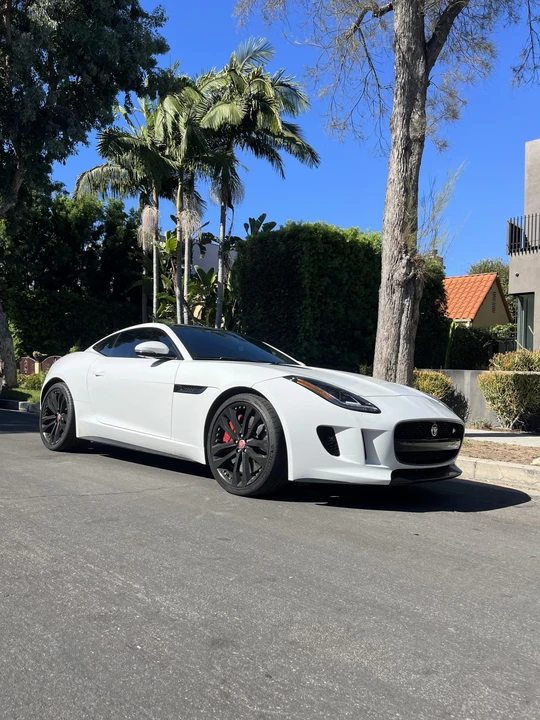 2015 Jaguar F-Type R 1st Gen - Image 12 of 31