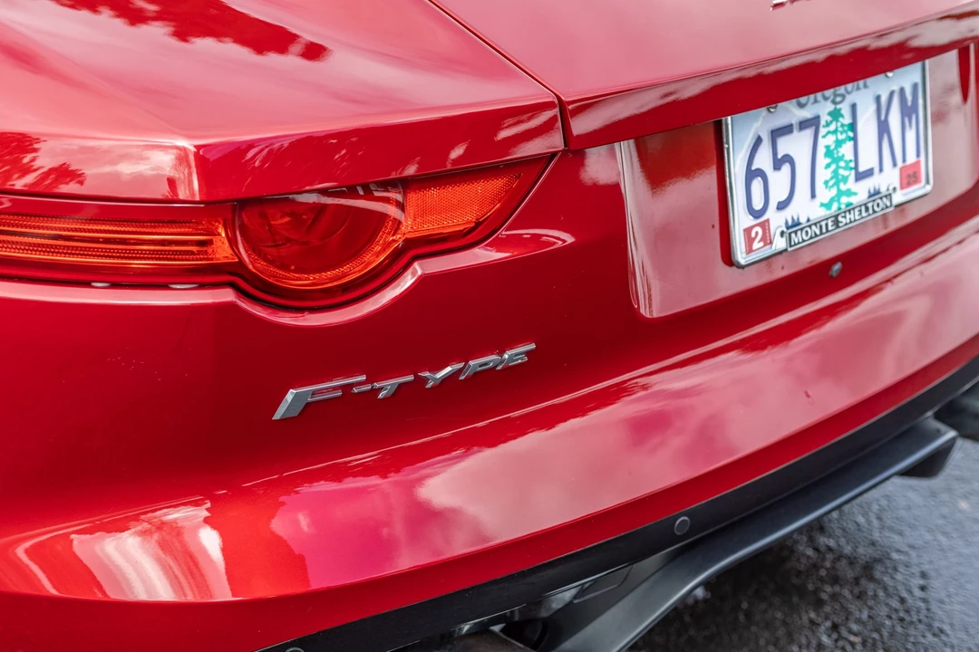 2015 Jaguar F-Type R 1st Gen - Image 22 of 31