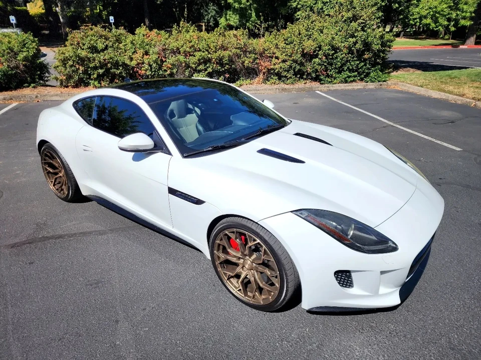 2015 Jaguar F-Type R 1st Gen - Image 16 of 31