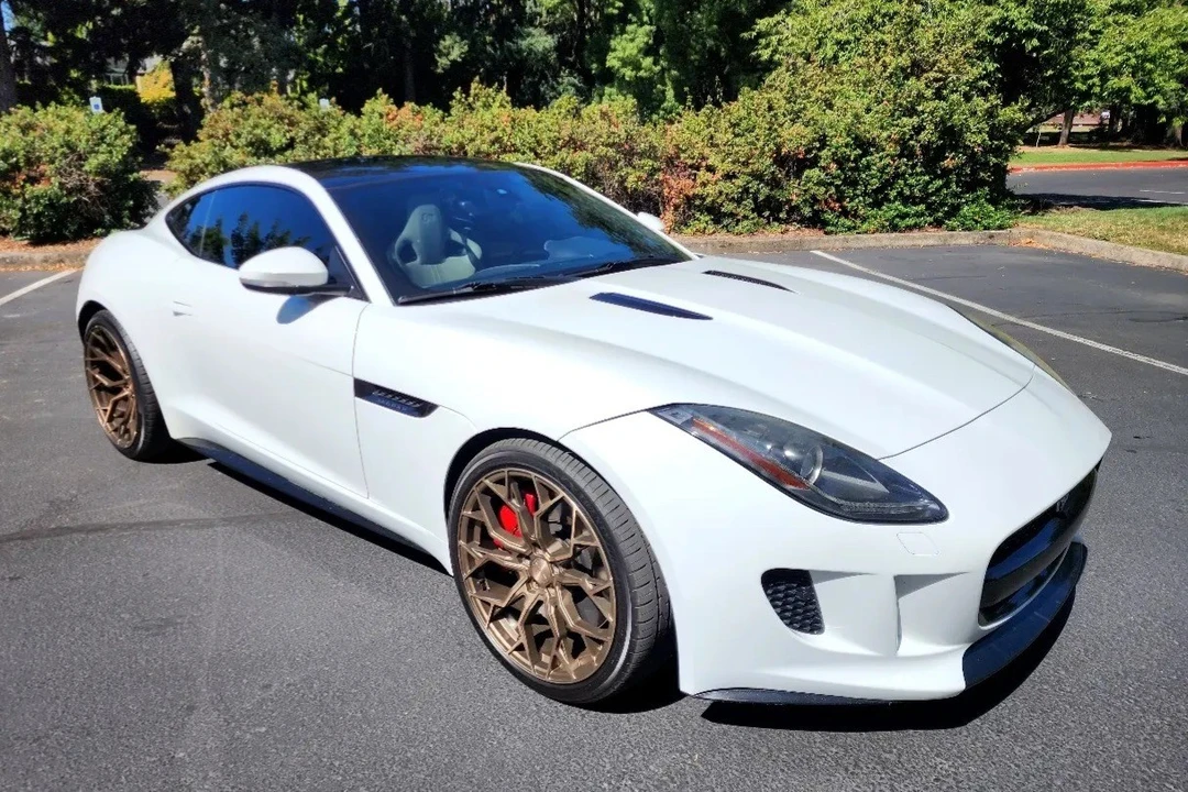 2015 Jaguar F-Type R 1st Gen - Image 1 of 31