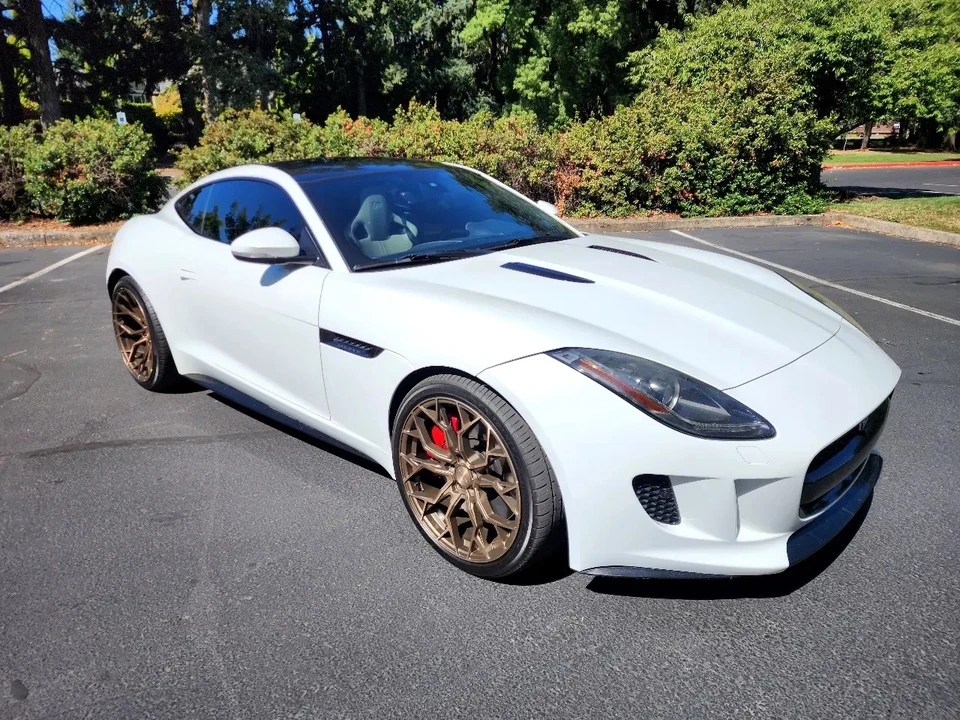 2015 Jaguar F-Type R 1st Gen - Image 17 of 31