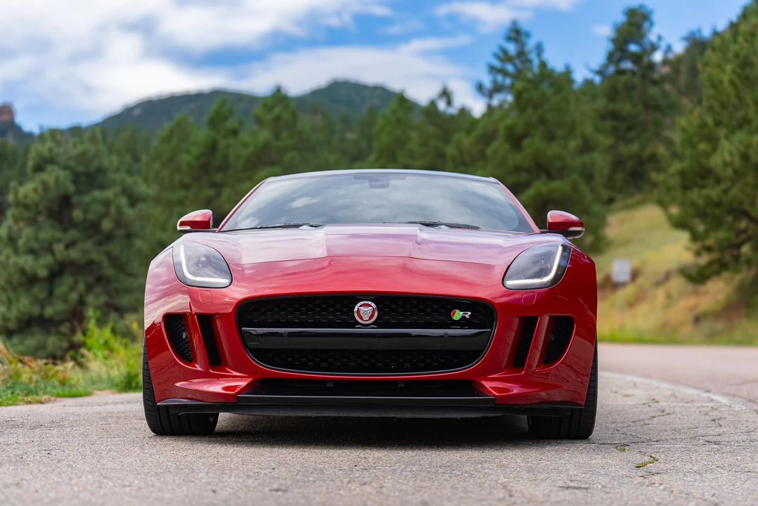 2015 Jaguar F-Type R 1st Gen - Image 6 of 31