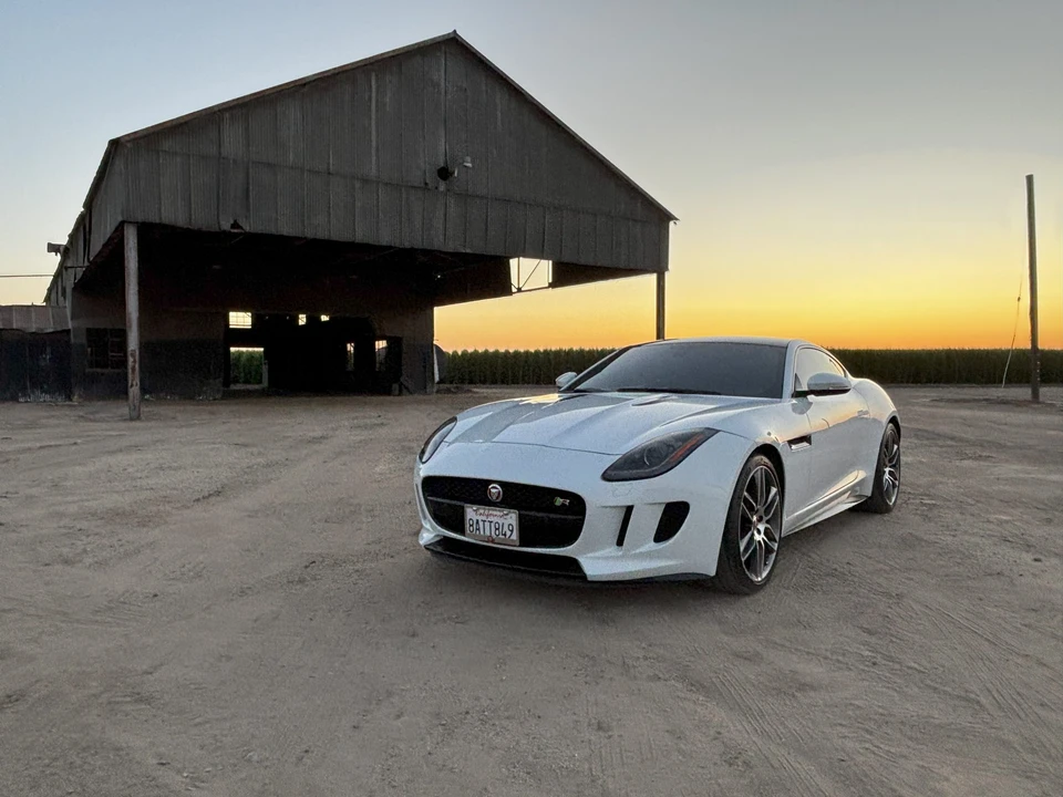 2015 Jaguar F-Type R 1st Gen - Image 7 of 31