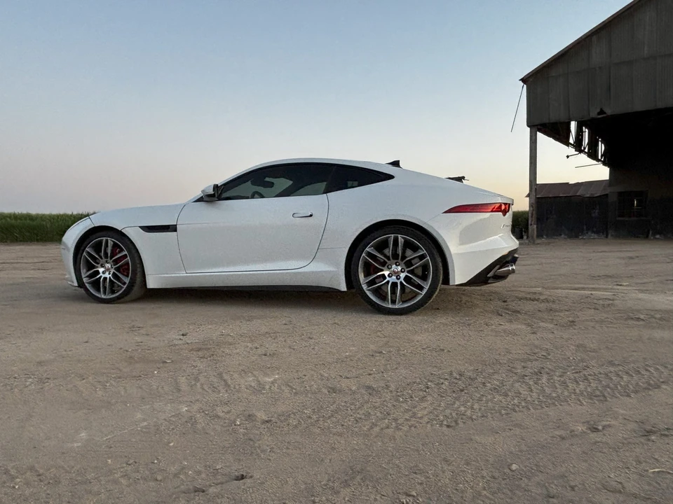 2015 Jaguar F-Type R 1st Gen - Image 12 of 31
