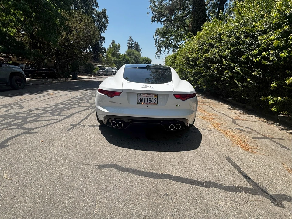 2015 Jaguar F-Type R 1st Gen - Image 14 of 31
