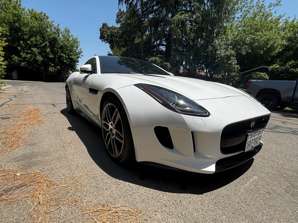 2015 Jaguar F-Type R 1st Gen - Image 29 of 31