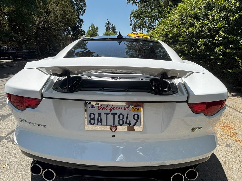 2015 Jaguar F-Type R 1st Gen - Image 26 of 31