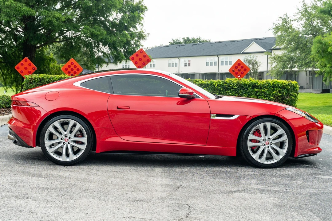 2015 Jaguar F-Type R 1st Gen - Image 3 of 31