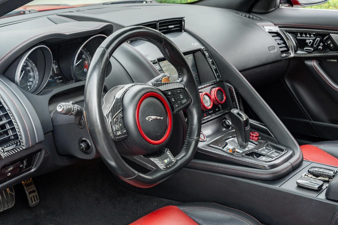2015 Jaguar F-Type R 1st Gen - Image 20 of 31
