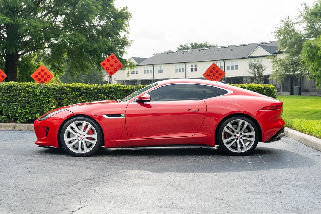 2015 Jaguar F-Type R 1st Gen - Image 6 of 31