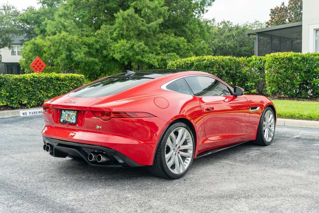 2015 Jaguar F-Type R 1st Gen - Image 7 of 31