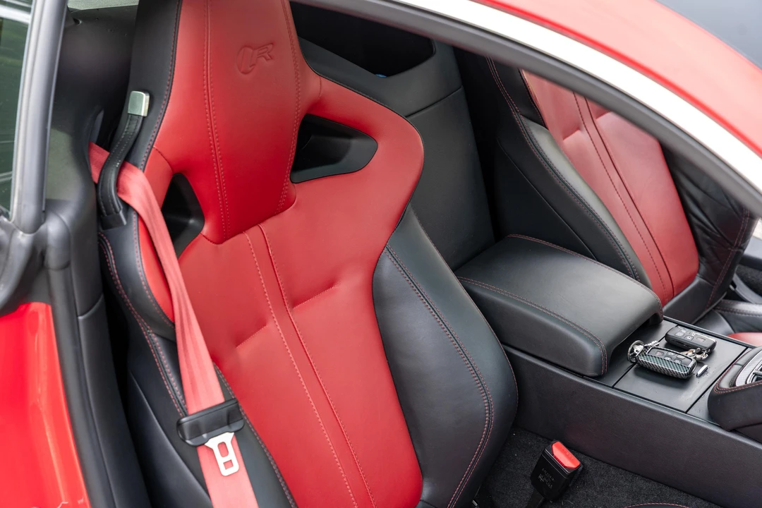 2015 Jaguar F-Type R 1st Gen - Image 27 of 31