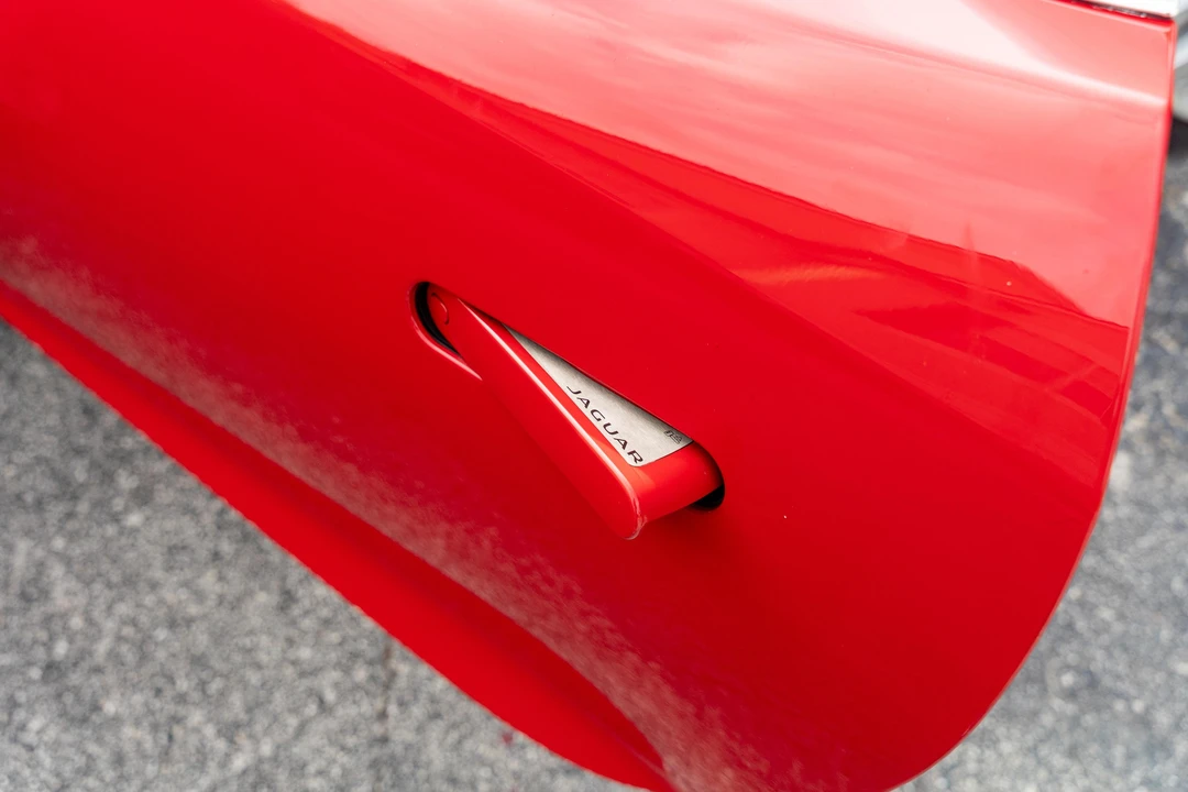 2015 Jaguar F-Type R 1st Gen - Image 12 of 31
