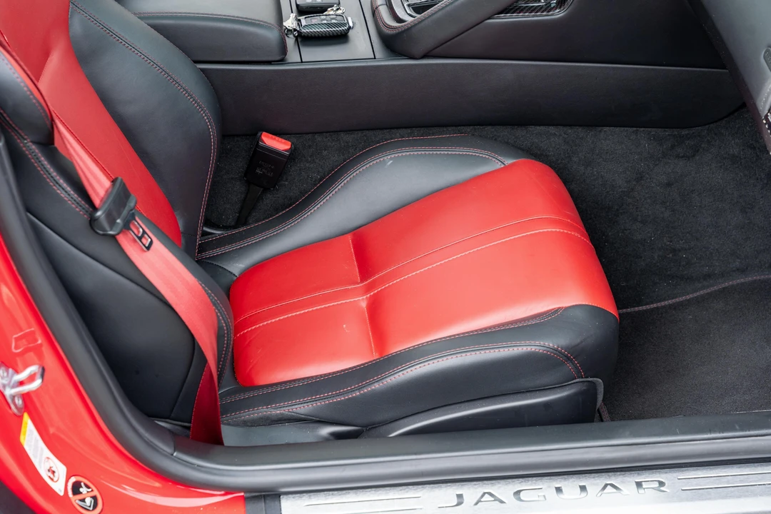 2015 Jaguar F-Type R 1st Gen - Image 29 of 31