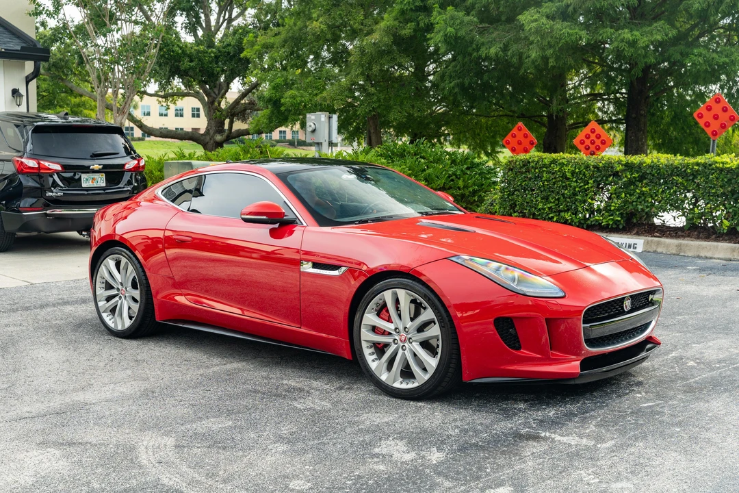 2015 Jaguar F-Type R 1st Gen - Image 8 of 31