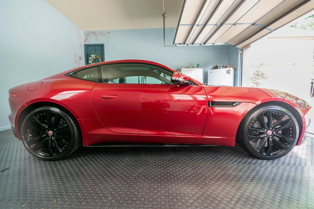 2015 Jaguar F-Type R 1st Gen - Image 10 of 31