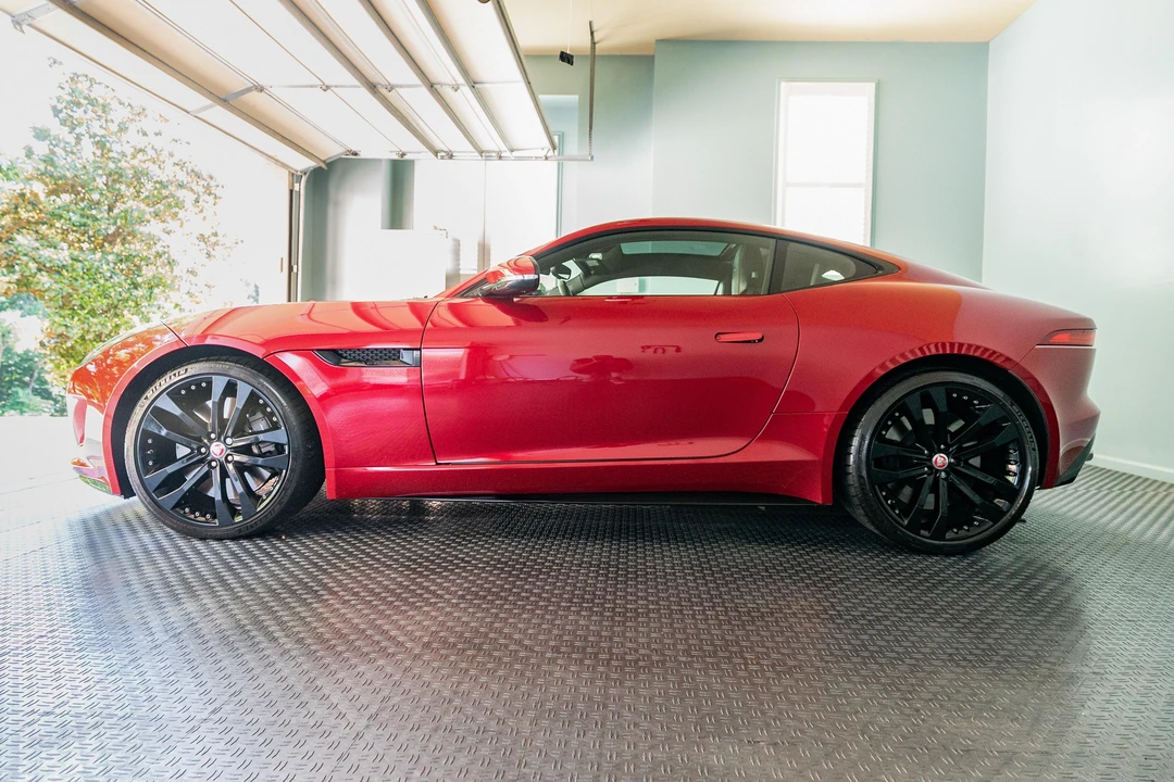 2015 Jaguar F-Type R 1st Gen - Image 3 of 31