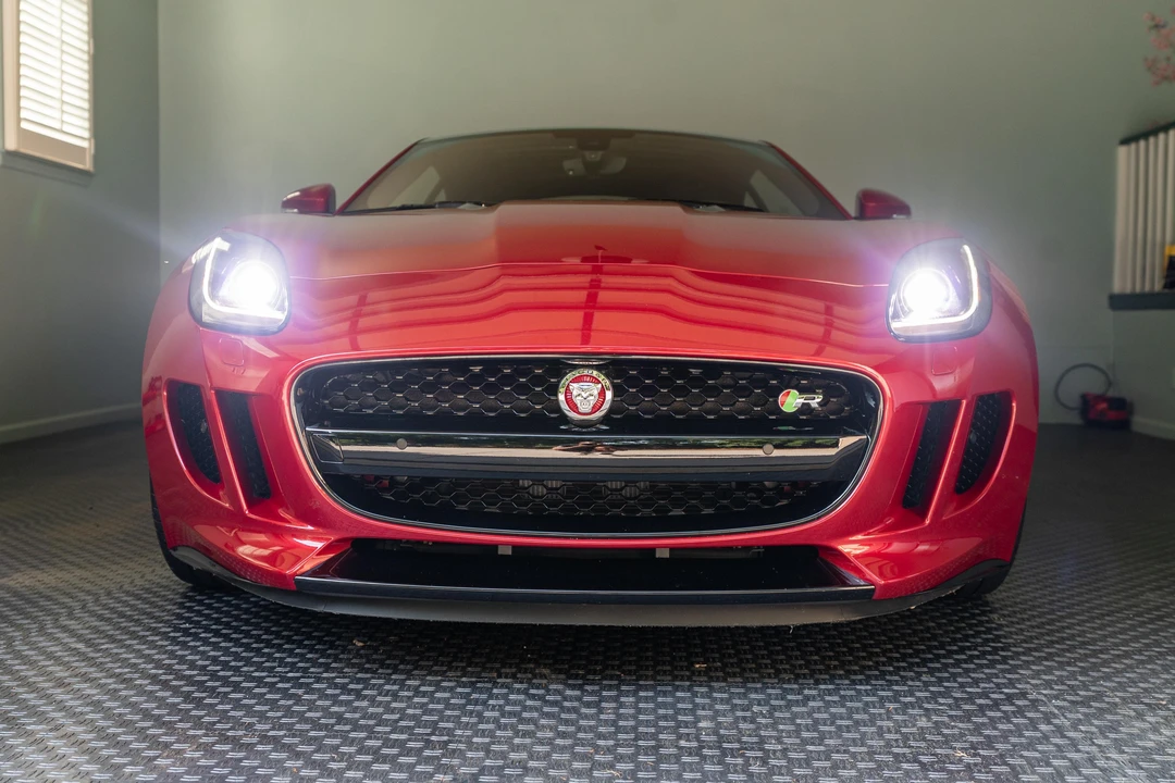 2015 Jaguar F-Type R 1st Gen - Image 6 of 31