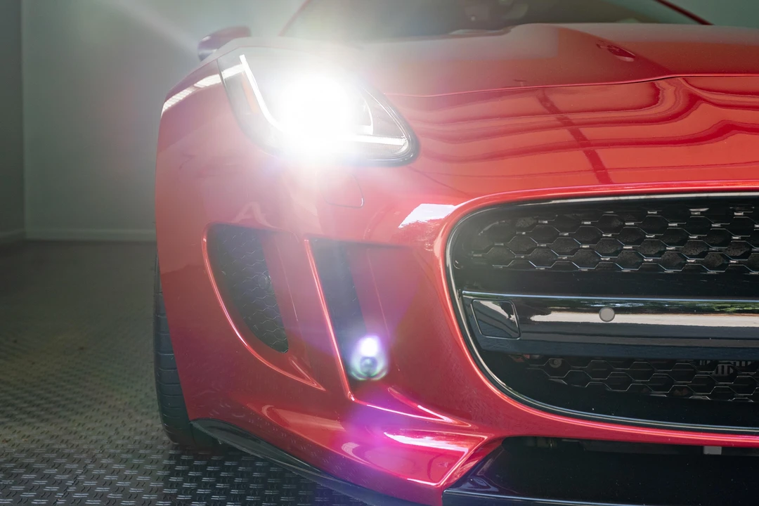 2015 Jaguar F-Type R 1st Gen - Image 12 of 31