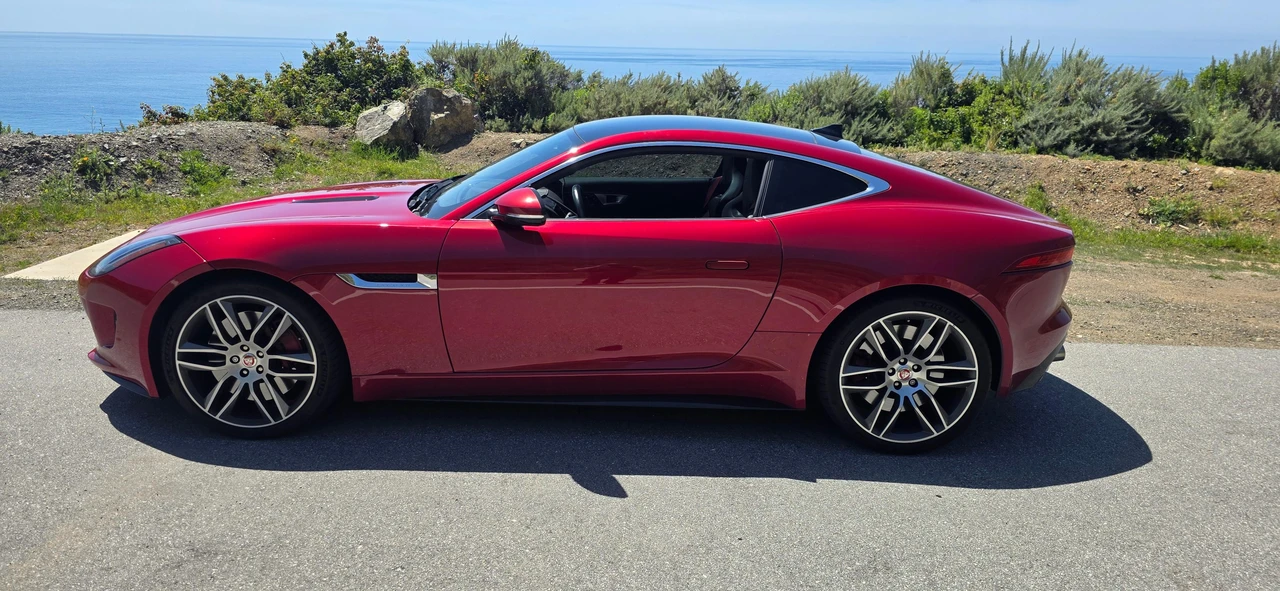 2015 Jaguar F-Type R 1st Gen - Image 20 of 31