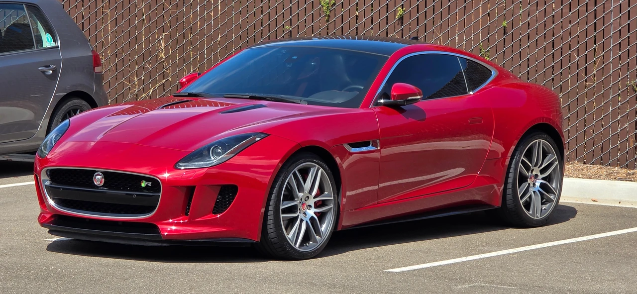2015 Jaguar F-Type R 1st Gen - Image 7 of 31