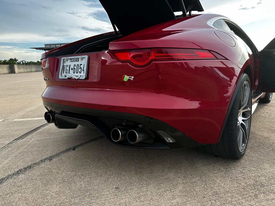 2015 Jaguar F-Type R 1st Gen - Image 28 of 31