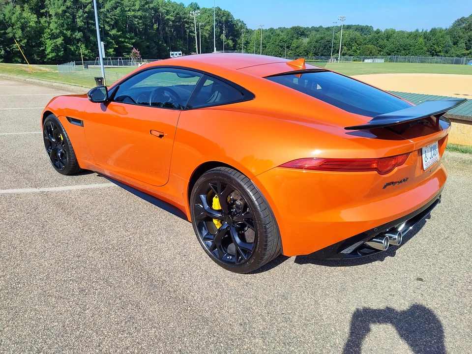 2015 Jaguar F-Type R 1st Gen - Image 16 of 31