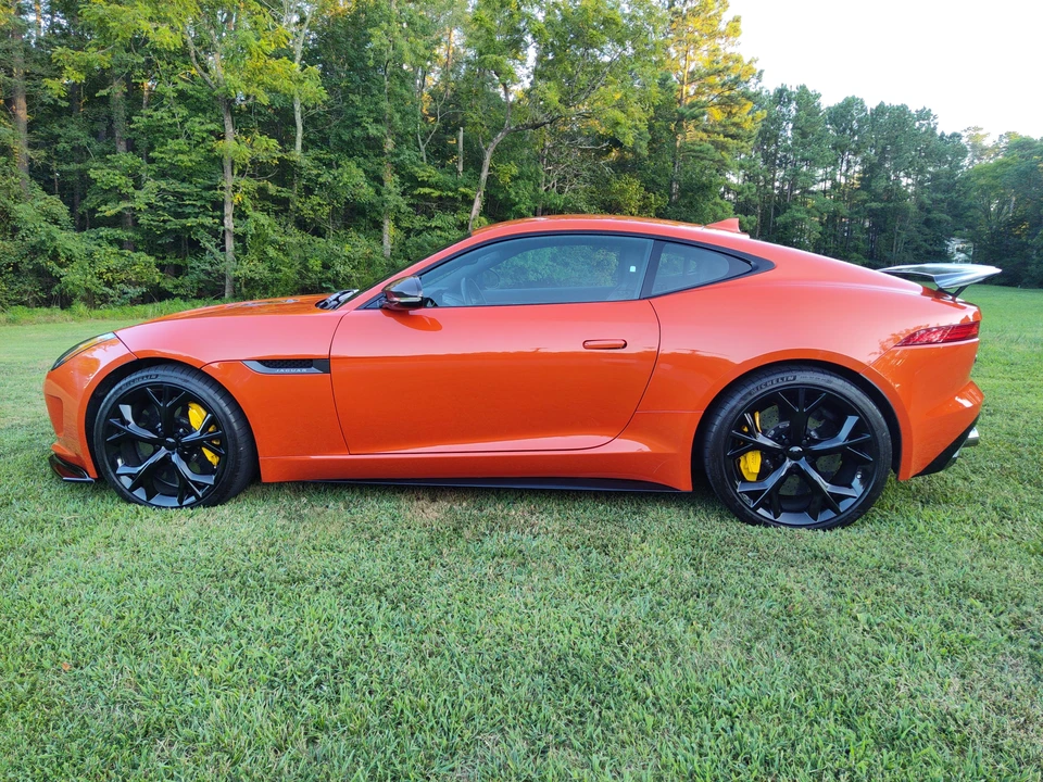 2015 Jaguar F-Type R 1st Gen - Image 12 of 31