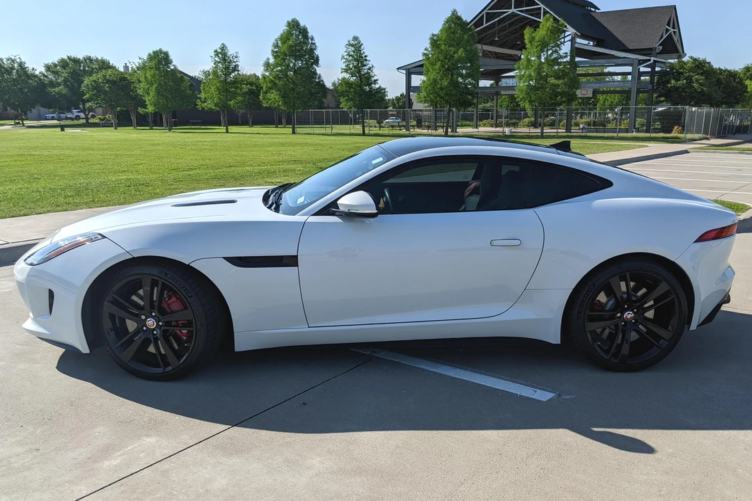 2015 Jaguar F-Type R 1st Gen - Image 3 of 31