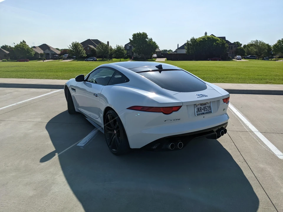 2015 Jaguar F-Type R 1st Gen - Image 9 of 31