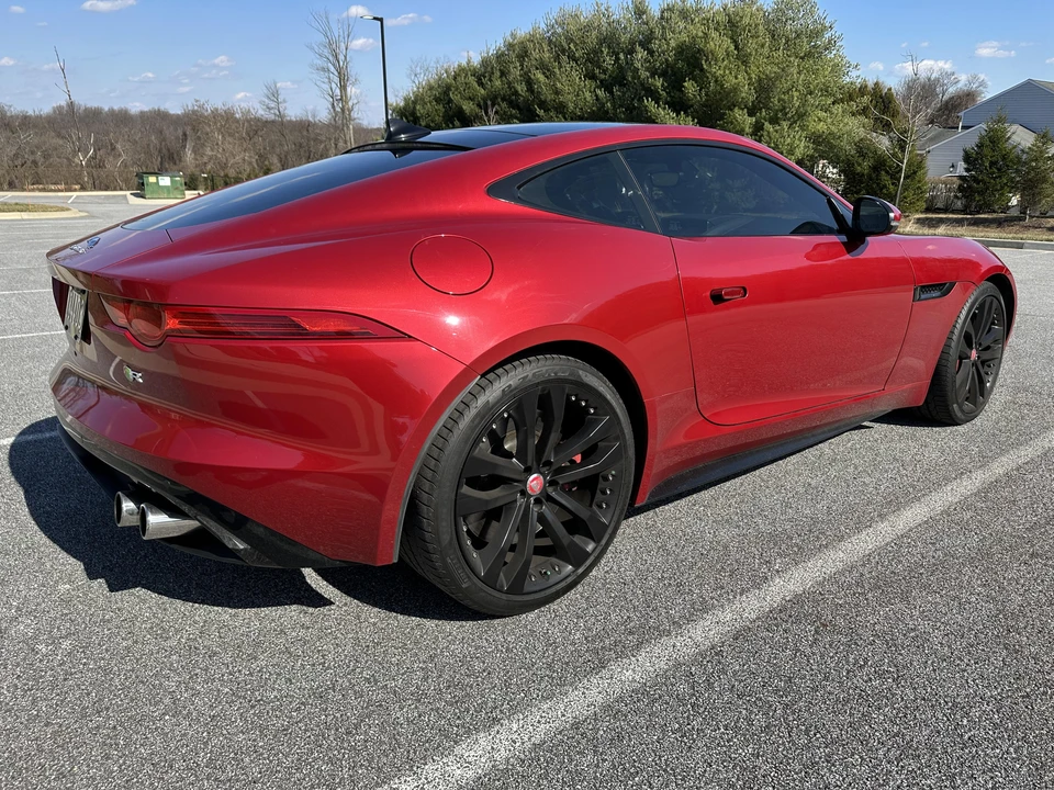 2015 Jaguar F-Type R 1st Gen - Image 17 of 31