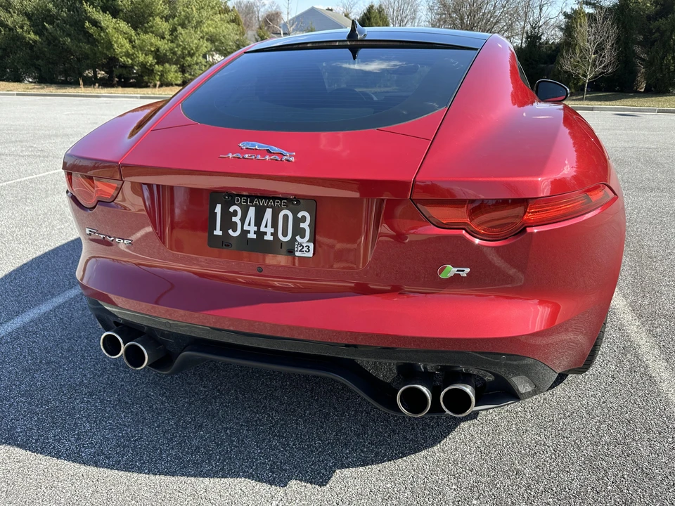 2015 Jaguar F-Type R 1st Gen - Image 15 of 31