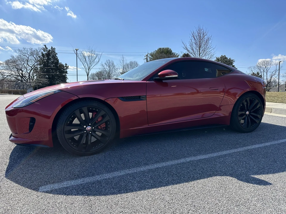 2015 Jaguar F-Type R 1st Gen - Image 10 of 31