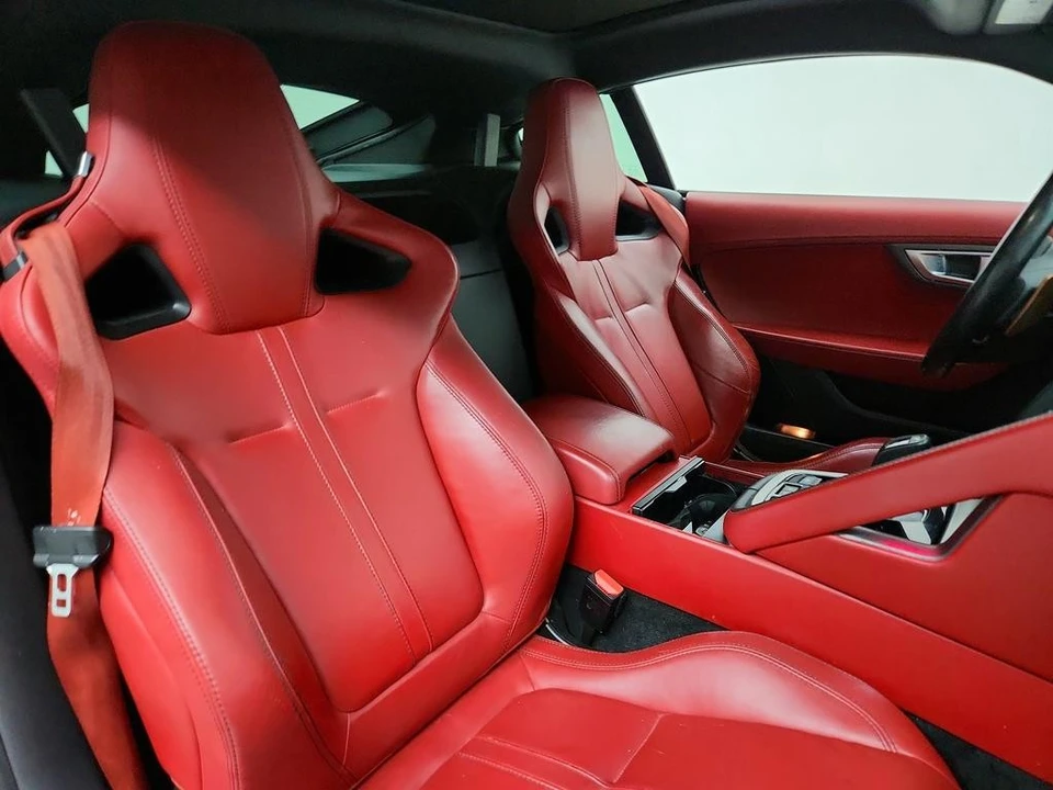2015 Jaguar - Image 25 of 31