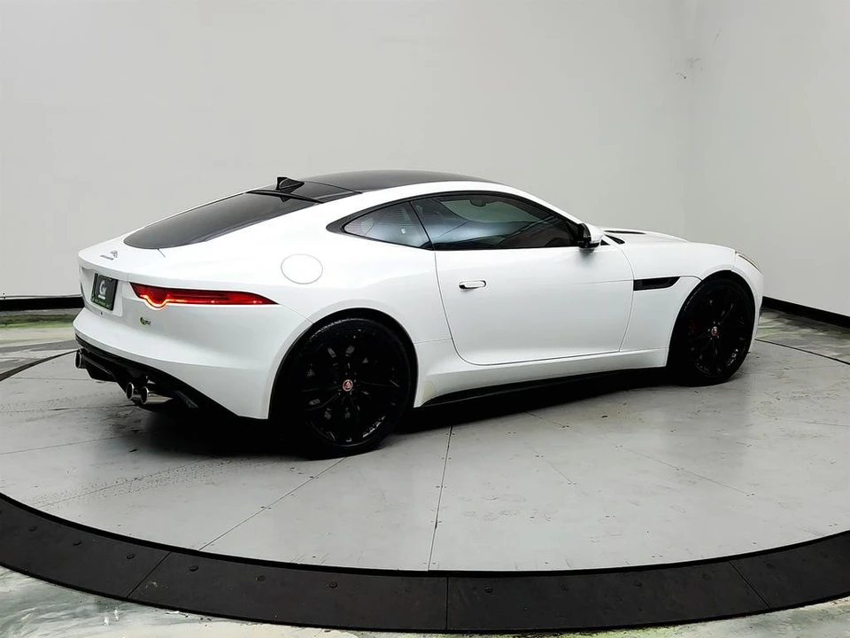 2015 Jaguar - Image 5 of 31