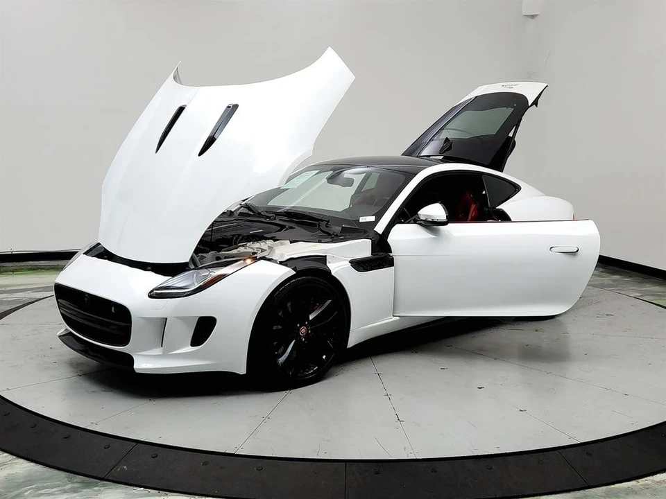 2015 Jaguar - Image 9 of 31