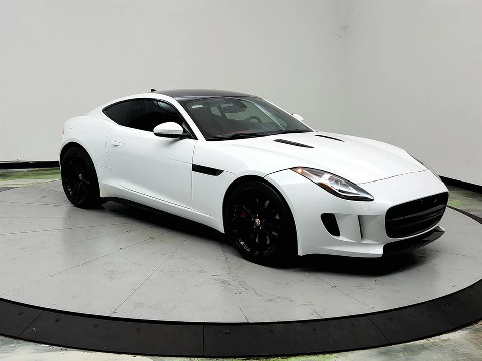 2015 Jaguar - Image 3 of 31