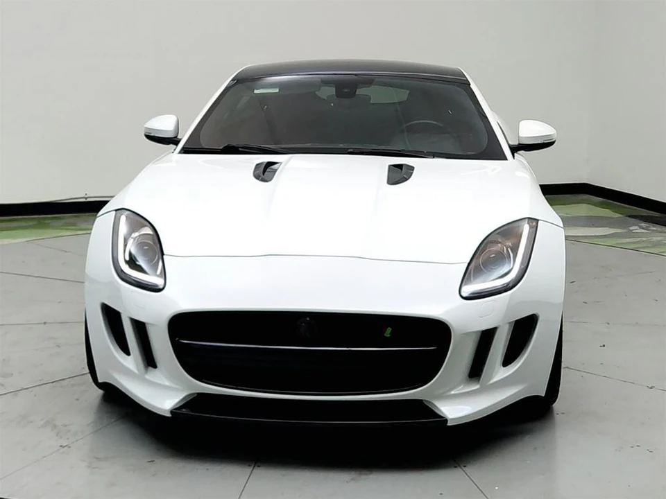2015 Jaguar - Image 2 of 31