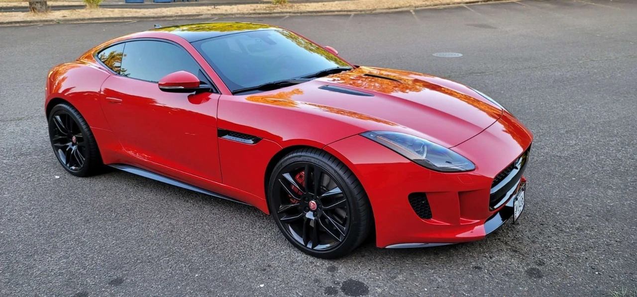 2015 Jaguar F-Type R 1st Gen - Image 3 of 21