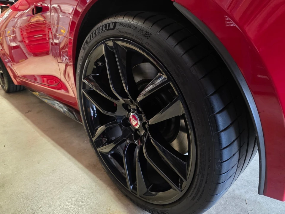 2015 Jaguar F-Type R 1st Gen - Image 19 of 21