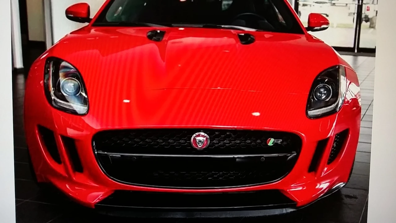2015 Jaguar F-Type R 1st Gen - Image 10 of 21