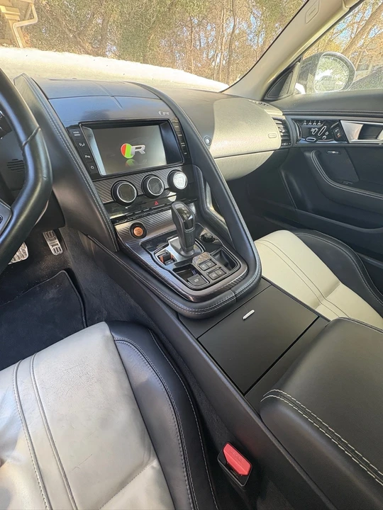 2015 Jaguar F-Type R 1st Gen - Image 16 of 21