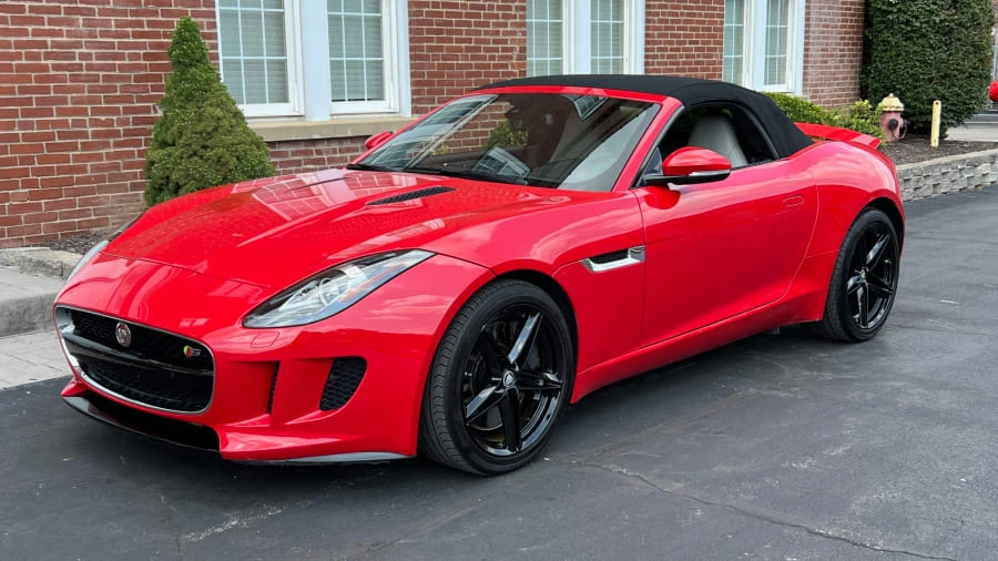 2015 Jaguar F-Type 1st Gen - Image 4 of 8