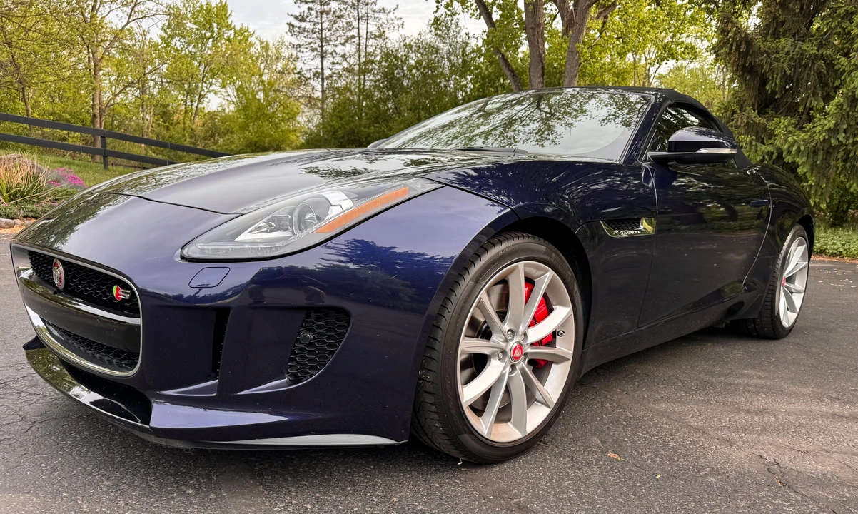 2015 Jaguar F-Type 1st Gen - Image 15 of 31