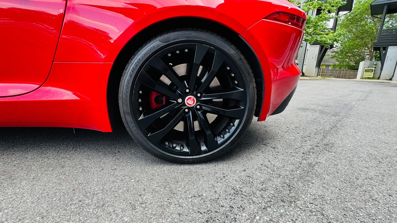 2015 Jaguar F-Type 1st Gen - Image 25 of 31
