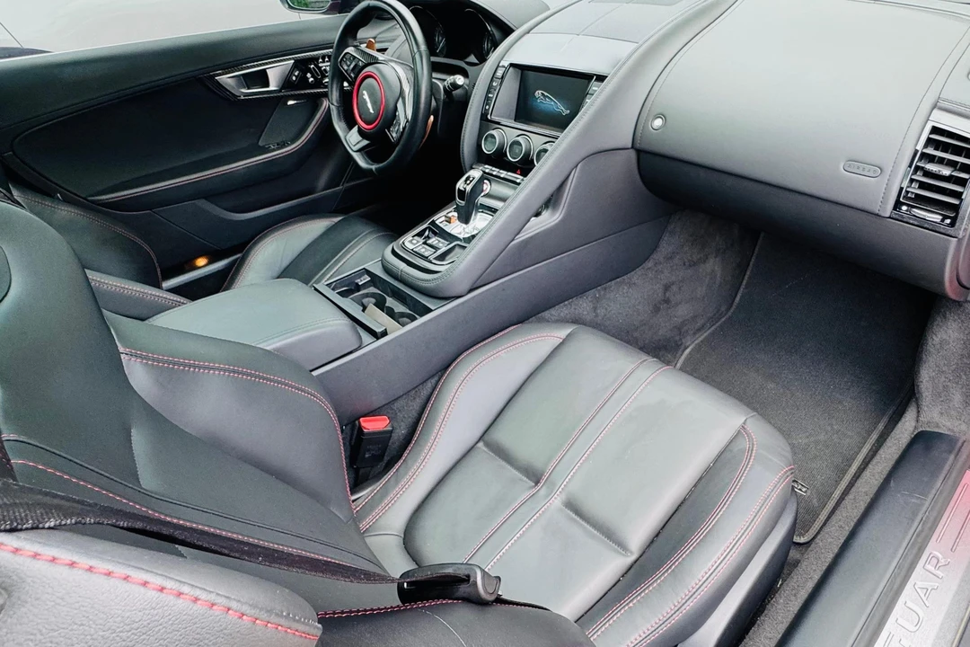 2015 Jaguar F-Type 1st Gen - Image 29 of 31
