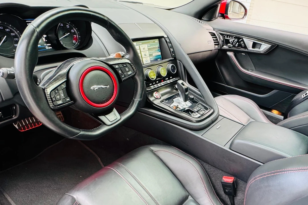 2015 Jaguar F-Type 1st Gen - Image 28 of 31