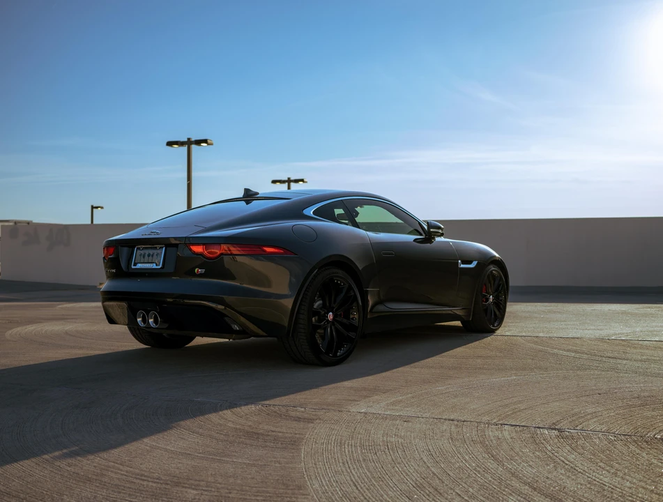 2015 Jaguar F-Type 1st Gen - Image 9 of 31