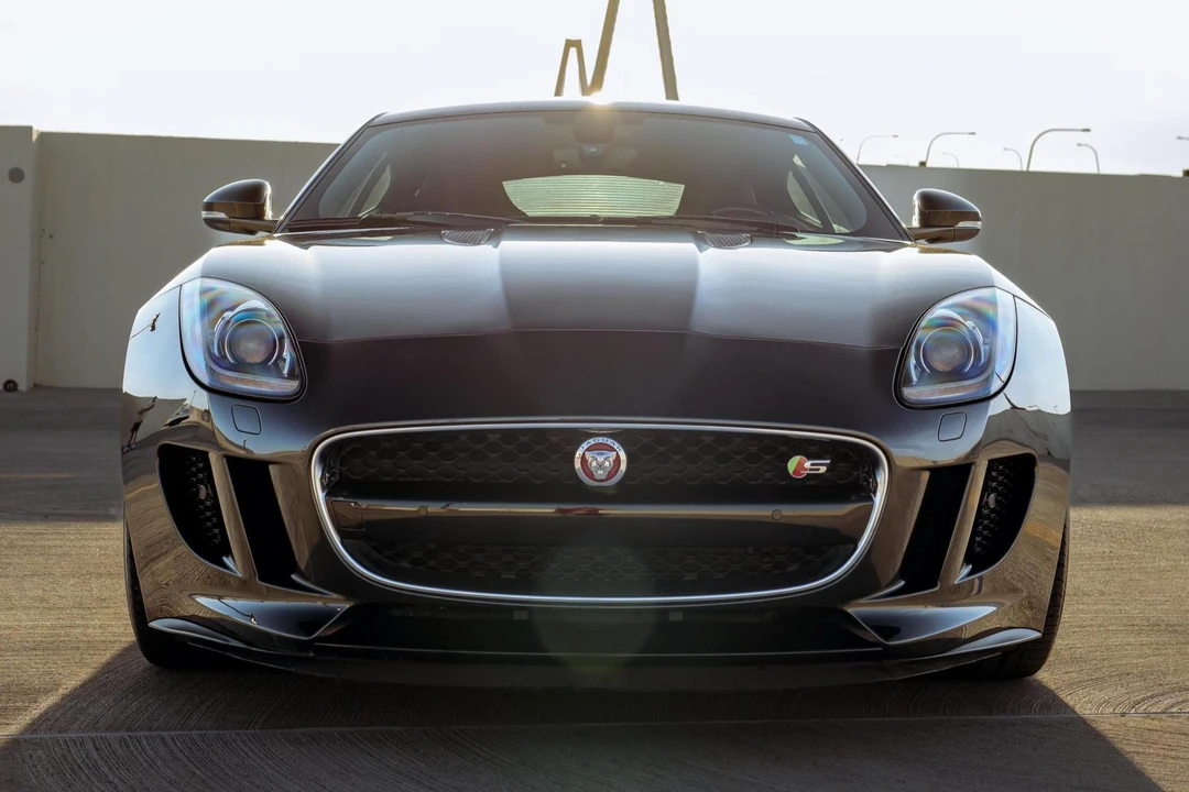 2015 Jaguar F-Type 1st Gen - Image 2 of 31
