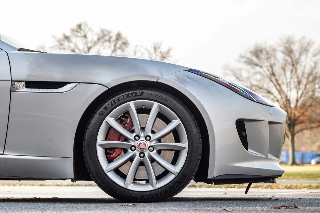 2015 Jaguar F-Type 1st Gen - Image 10 of 31